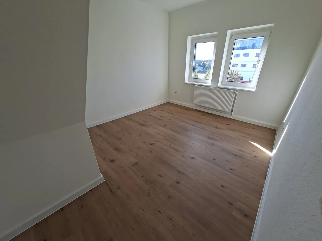 4 Zimmer Wohnung mit 87 m² in Hannover – Bild 1