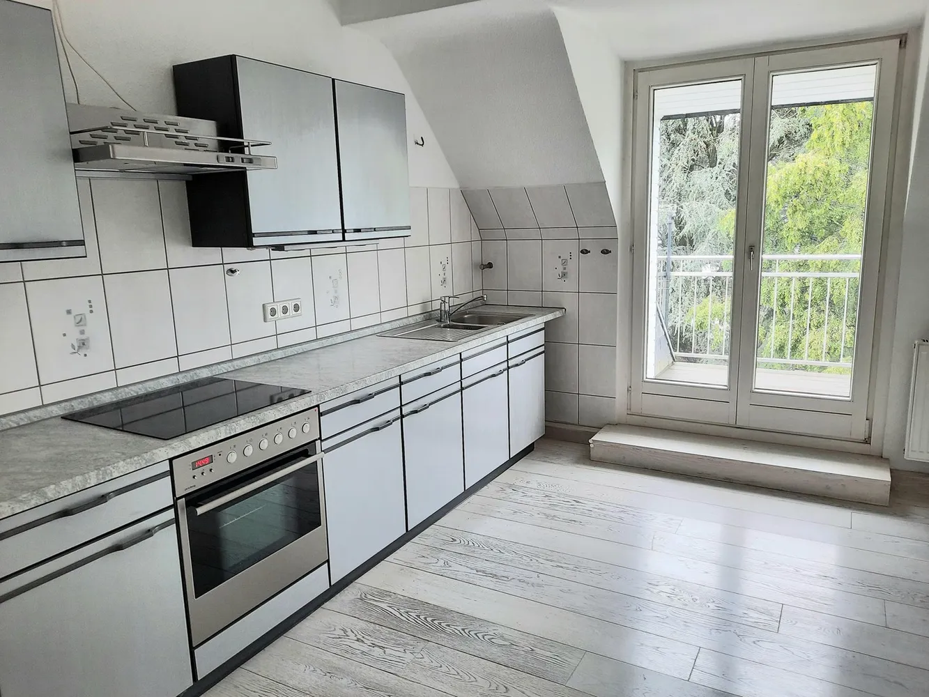 2 Zimmer Wohnung mit 71 m² in Düsseldorf – Bild 4