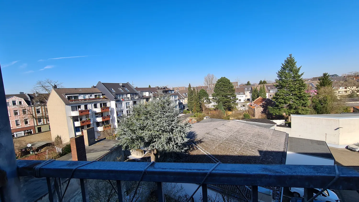 3 Zimmer Wohnung mit 97 m² in Düsseldorf – Bild 9