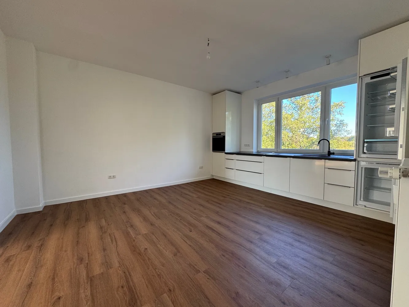 3 Zimmer Wohnung mit 92 m² in Kiel – Bild 2