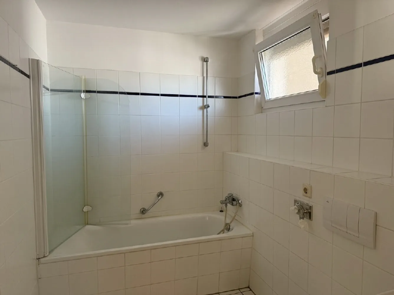 1 room apartment with 42 m² in Gotha – Photo 6