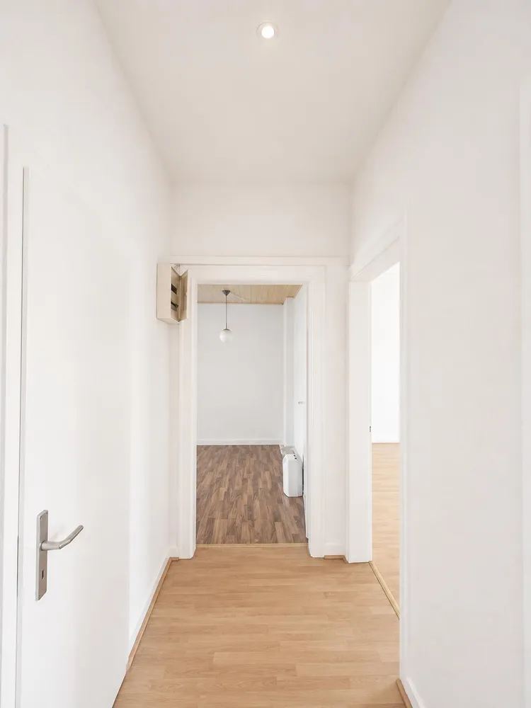2 room apartment with 85 m² in Wuppertal – Photo 4