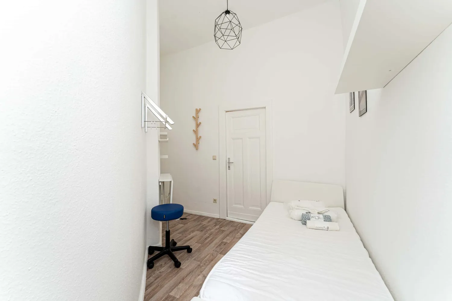 Shared room with 15 m² in Berlin – Photo 1