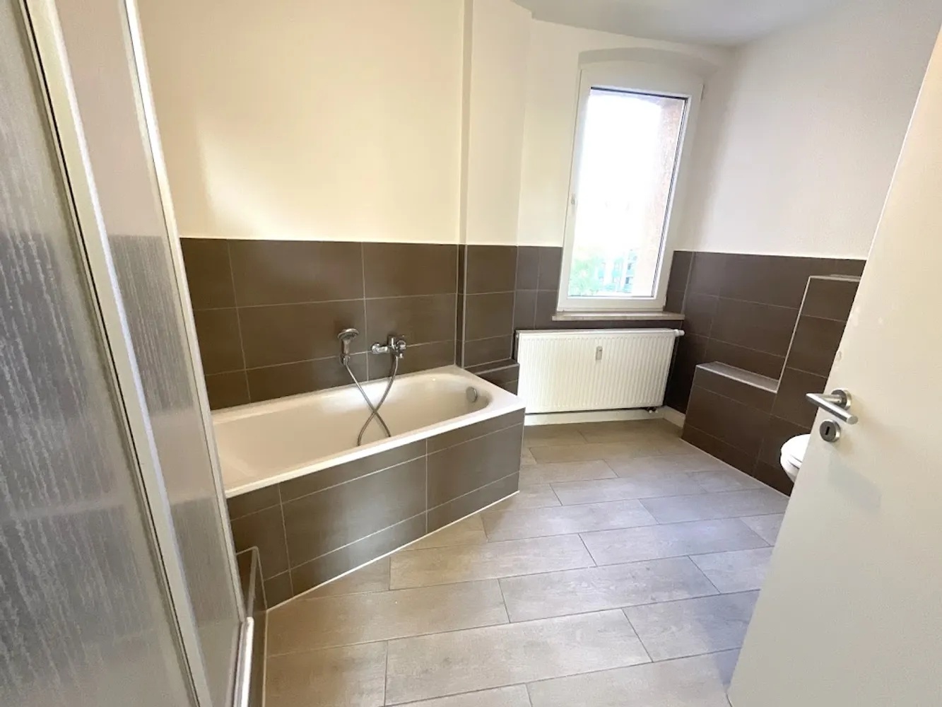5 Zimmer Wohnung mit 108 m² in Nürnberg – Bild 3
