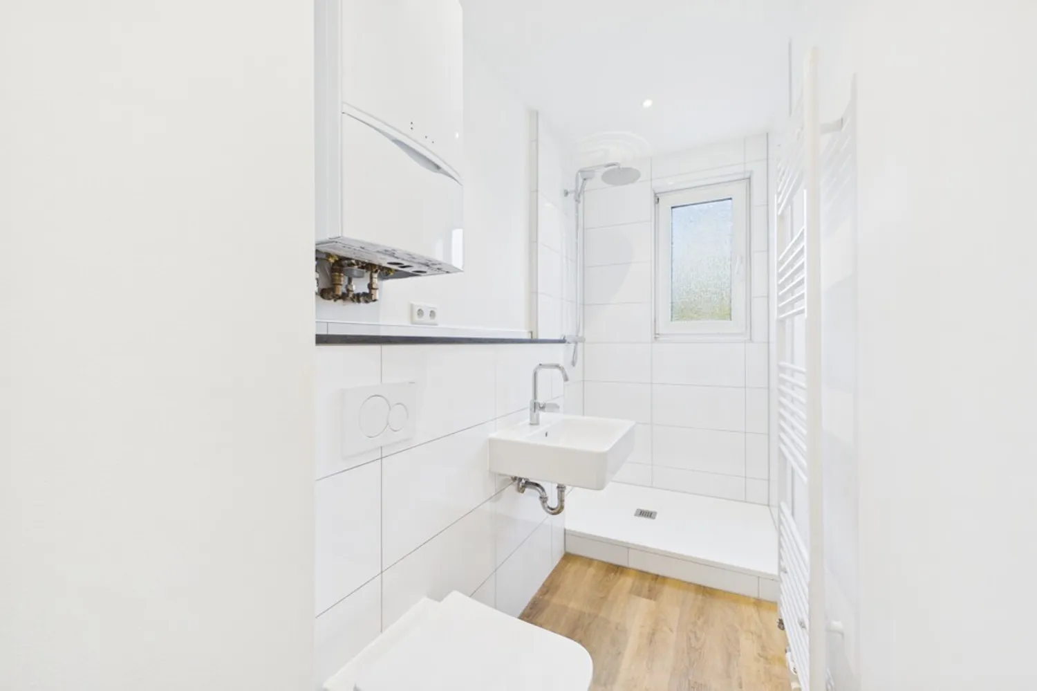 2 Zimmer Wohnung mit 65 m² in Düsseldorf – Bild 3