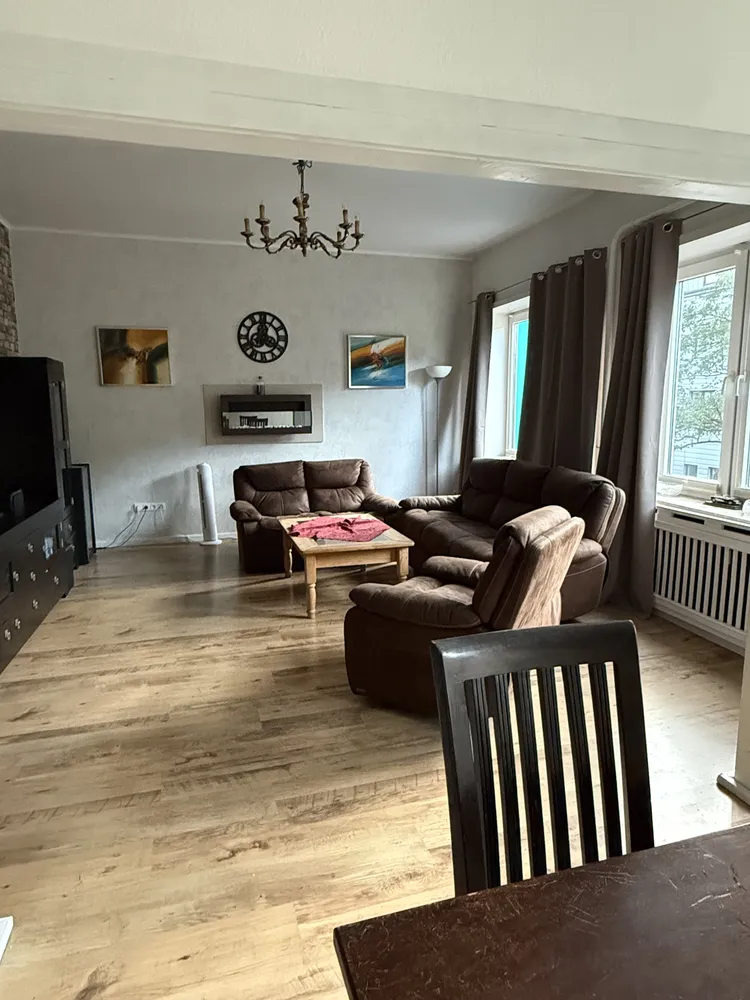 3 Zimmer Wohnung mit 100 m² in Neumünster – Bild 1
