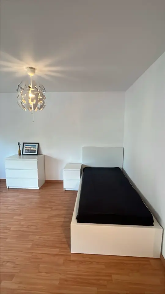 2 Zimmer Wohnung mit 33 m² in Hannover – Bild 1