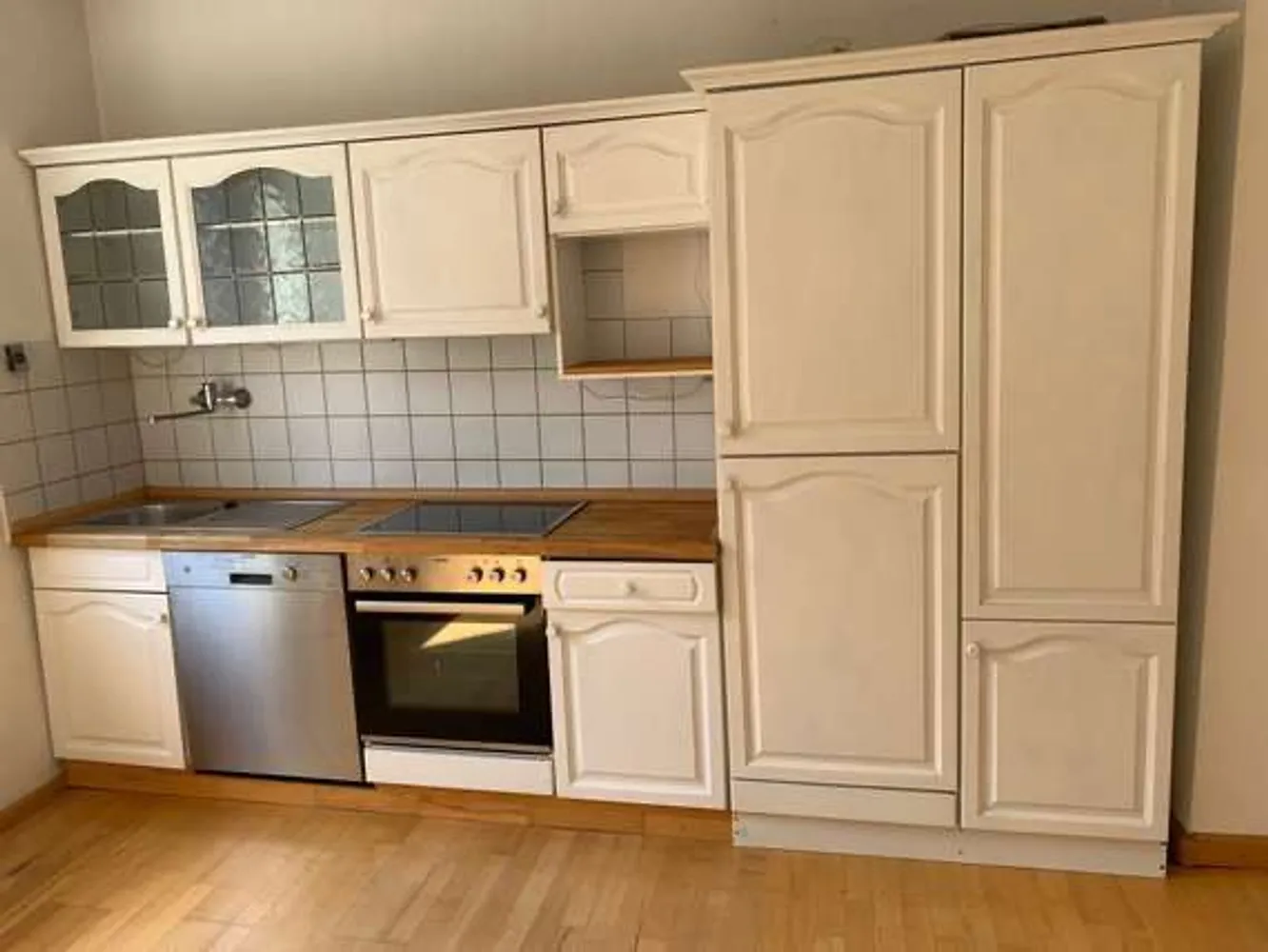 4 Zimmer Wohnung mit 101 m² in Düsseldorf – Bild 3