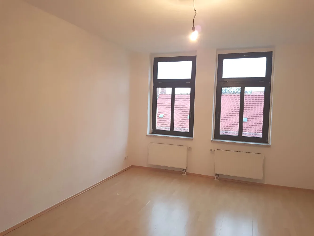 2 Zimmer Wohnung mit 53 m² in Halle (Saale) – Bild 2
