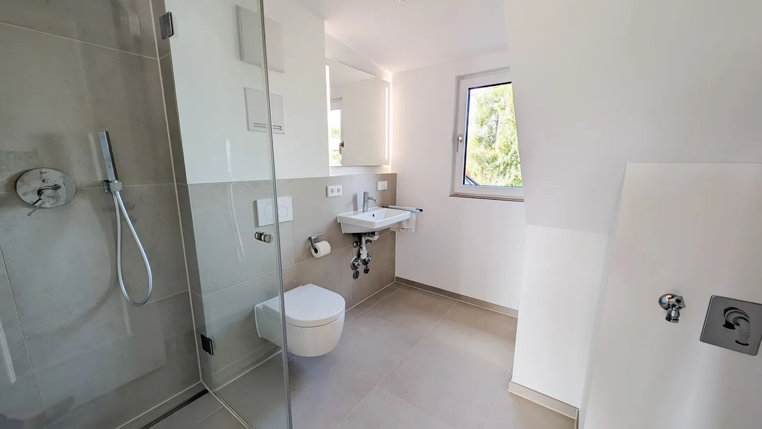 2 Zimmer Wohnung mit 60 m² in München – Bild 12