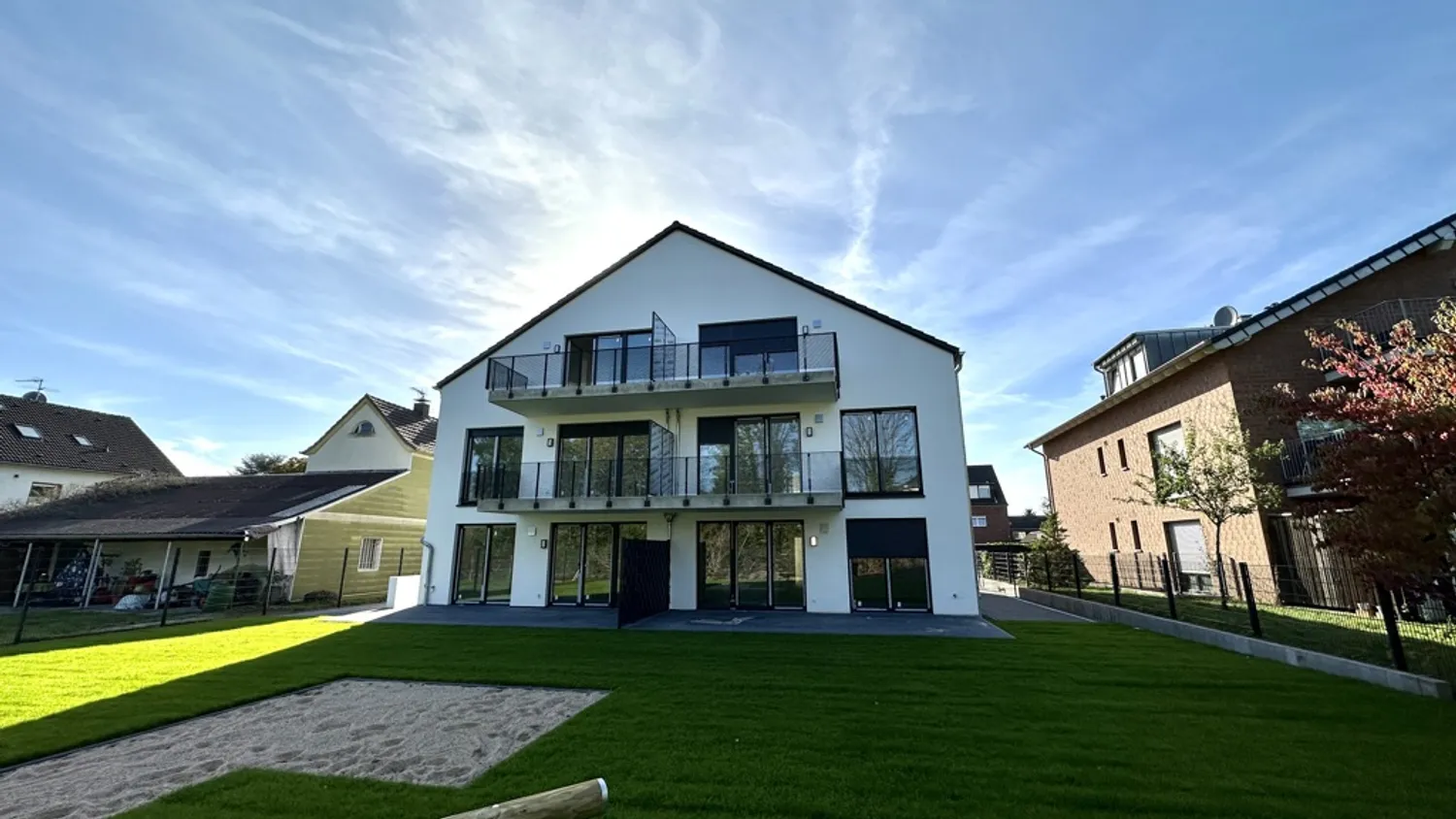 3 Zimmer Wohnung mit 92 m² in Köln – Bild 1