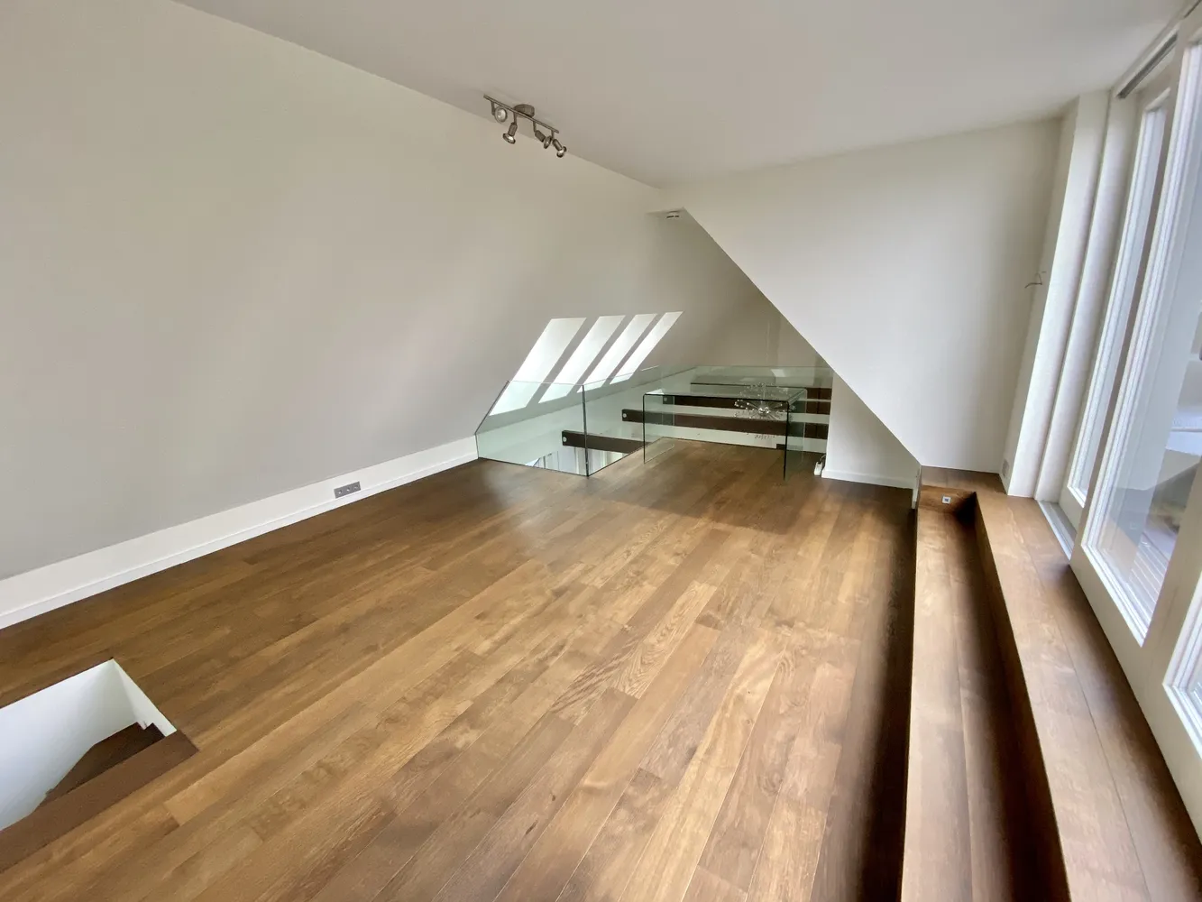 4 Zimmer Wohnung mit 139 m² in Hamburg – Bild 5