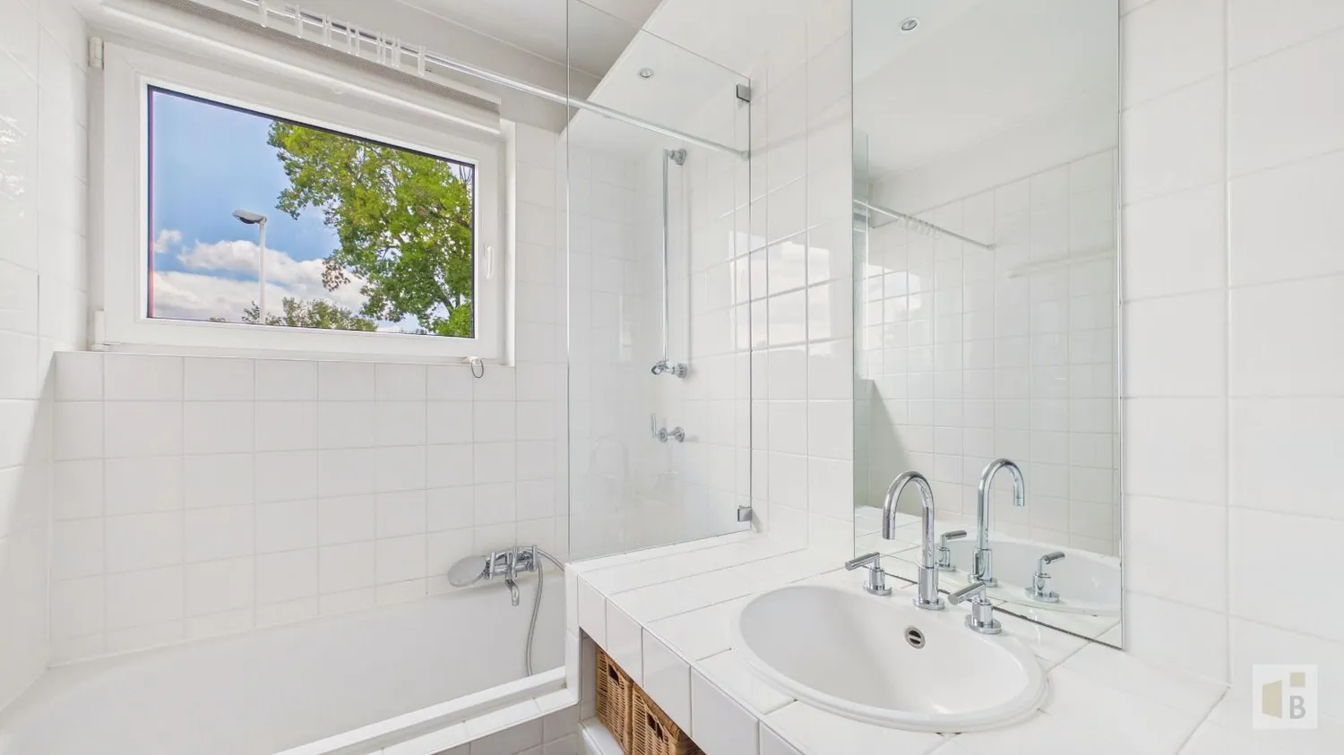 5 Zimmer Wohnung mit 160 m² in Wiesbaden – Bild 7