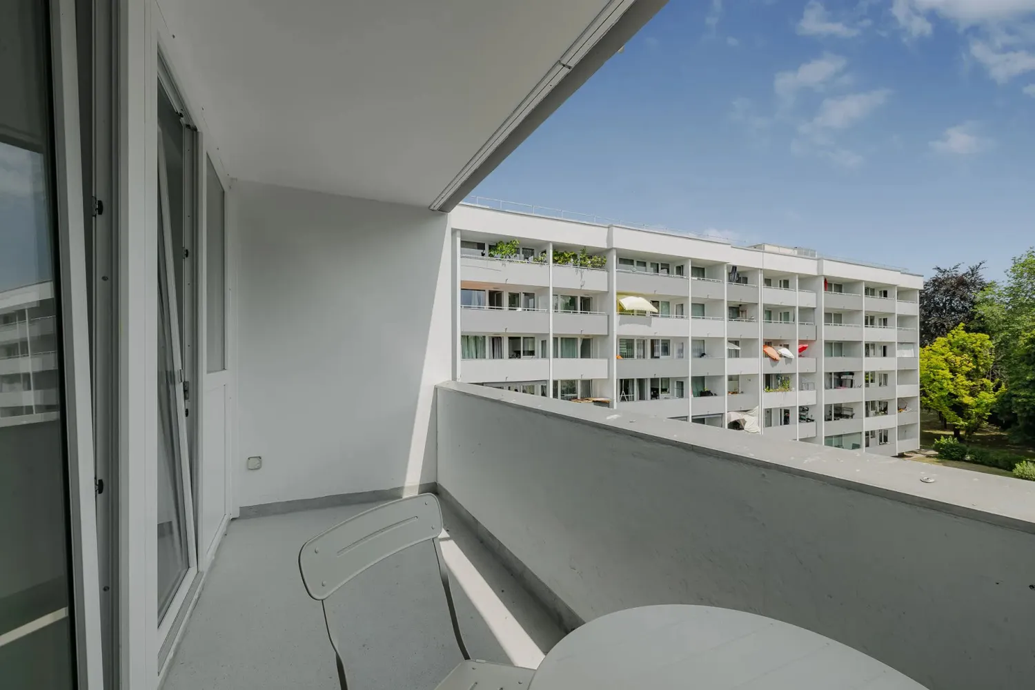 Shared room with 13 m² in Munich – Photo 3