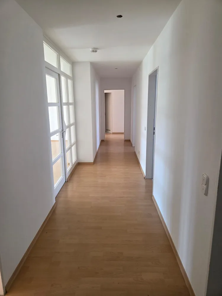 3 Zimmer Wohnung mit 119 m² in Regensburg – Bild 1