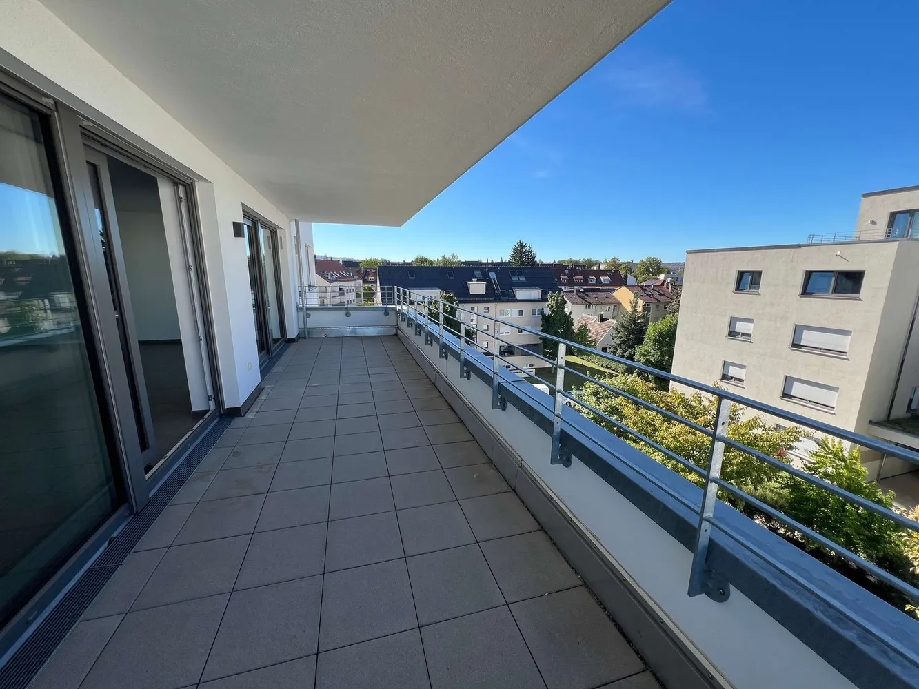 4 Zimmer Wohnung mit 143 m² in Stuttgart – Bild 12