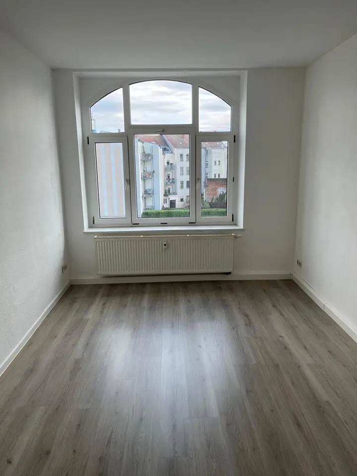 3 Zimmer Wohnung mit 73 m² in Riesa – Bild 1