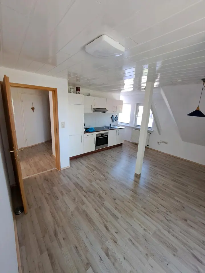 2 Zimmer Wohnung mit 65 m² in Norden – Bild 2