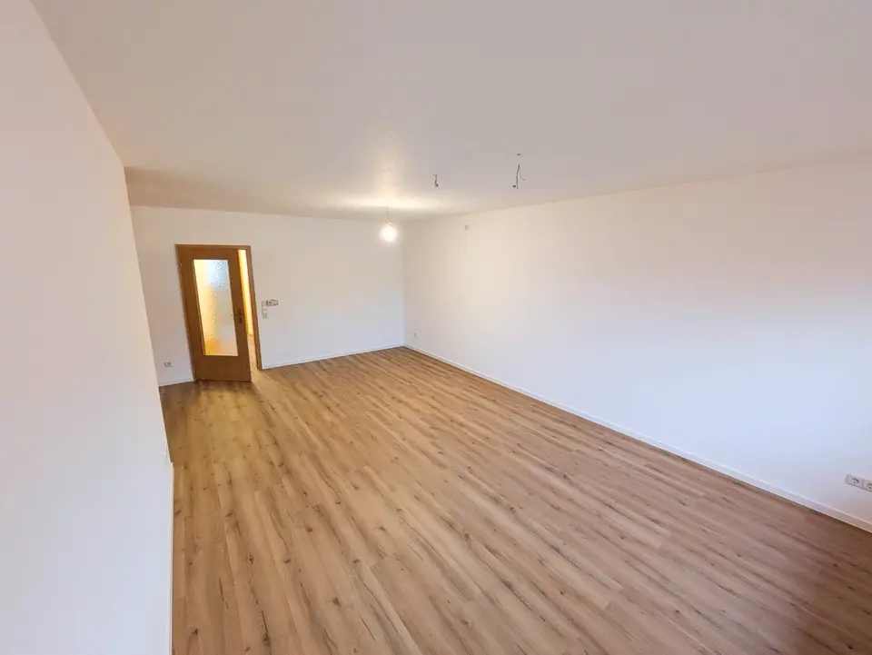 4 Zimmer Wohnung mit 105 m² in Aschaffenburg – Bild 3