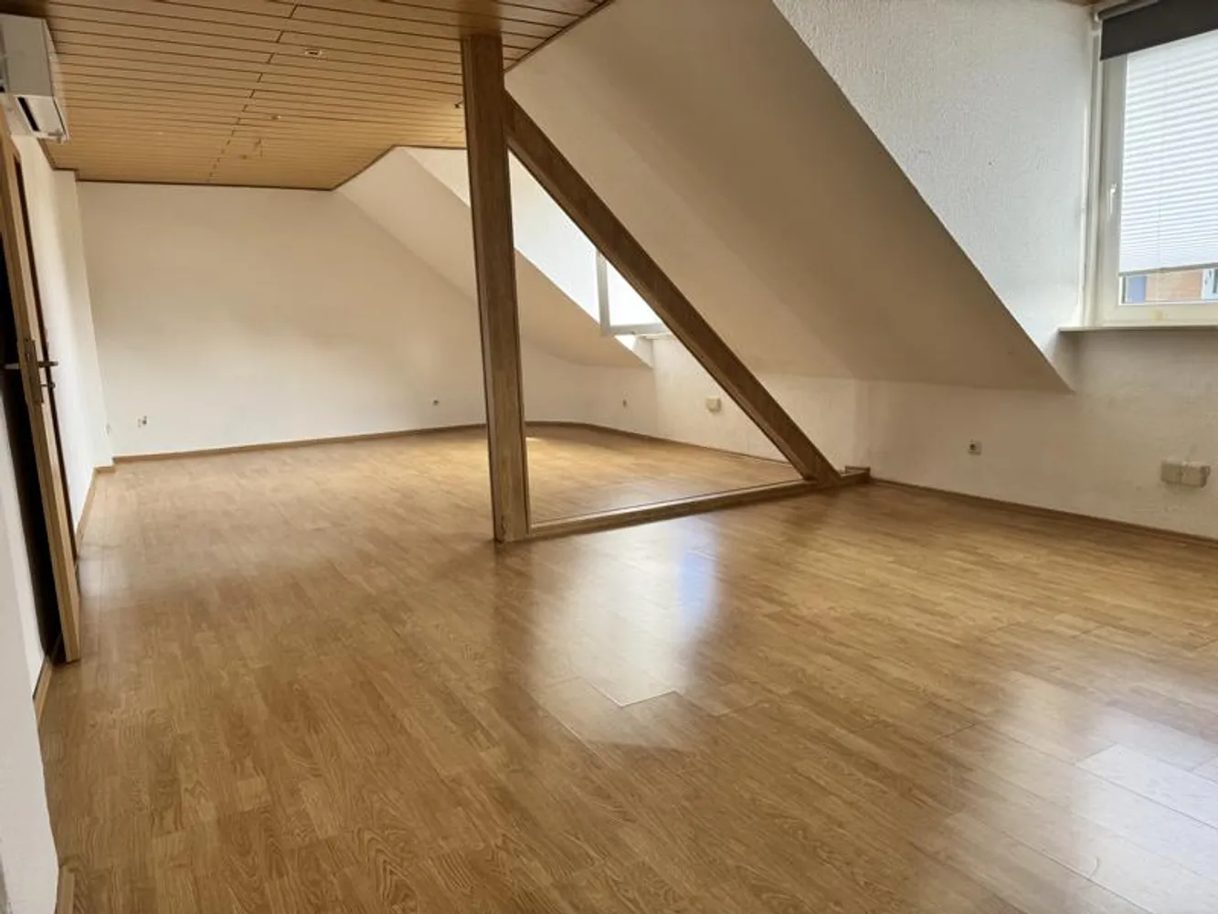 2 Zimmer Wohnung mit 70 m² in Essen – Bild 1