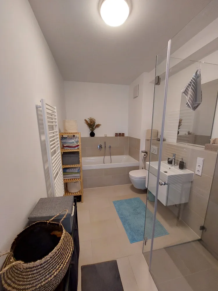 2 Zimmer Wohnung mit 65 m² in München – Bild 6