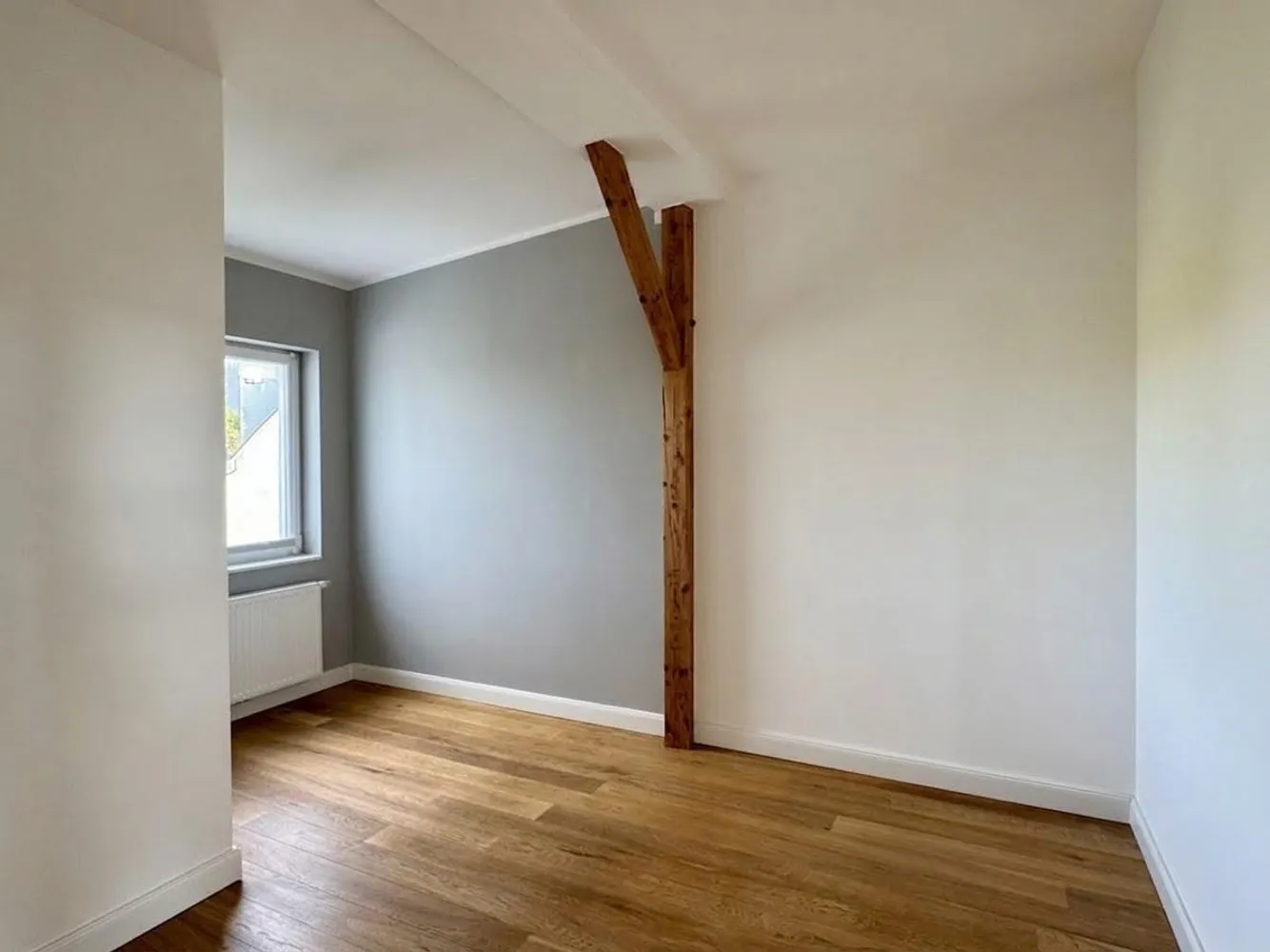 4 Zimmer Wohnung mit 102 m² in Hamburg – Bild 3