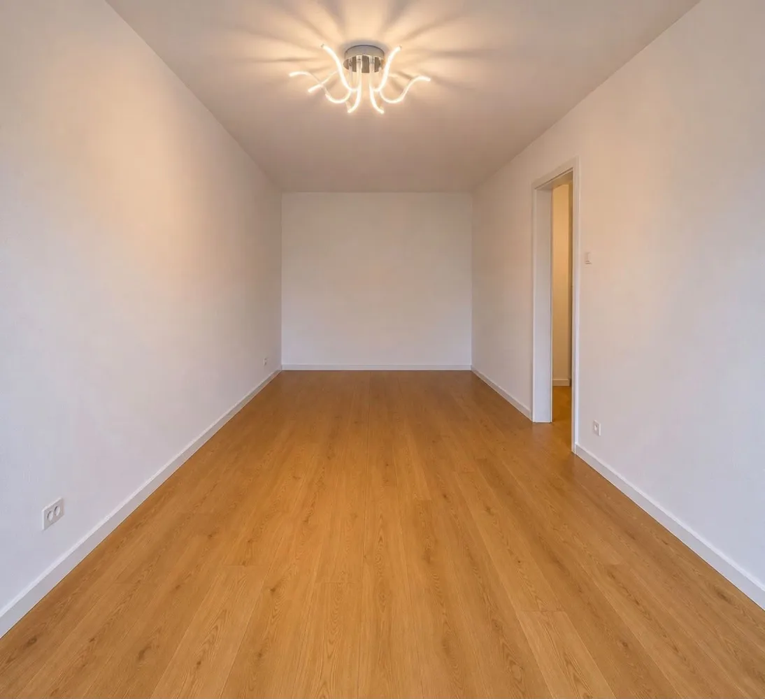 3 Zimmer Wohnung mit 94 m² in Aachen – Bild 2