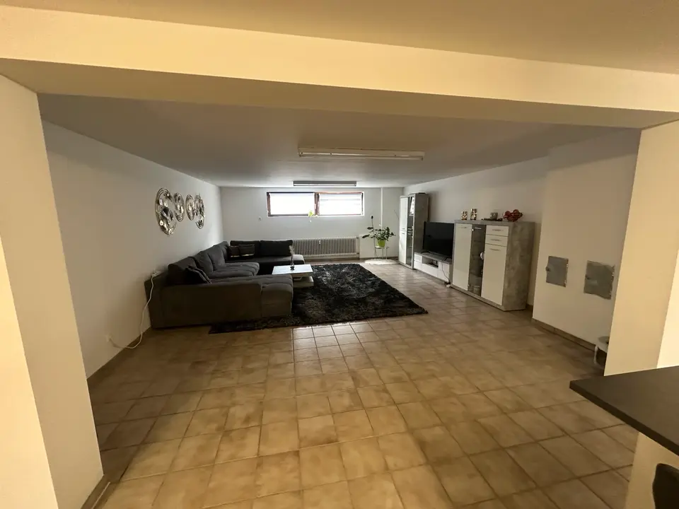 5 Zimmer Wohnung mit 180 m² in Rottweil – Bild 1