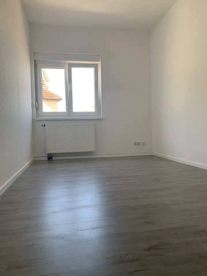 2 Zimmer Wohnung mit 60 m² in Sonneberg – Bild 8