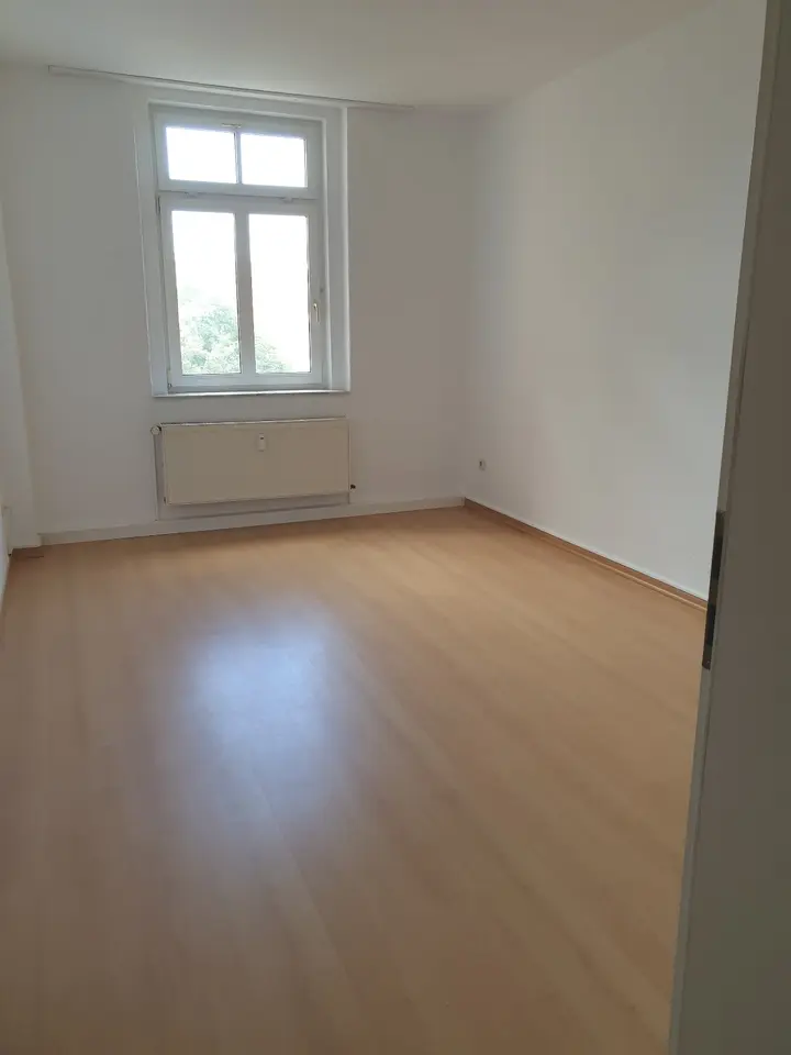 4 Zimmer Wohnung mit 82 m² in Plauen – Bild 3