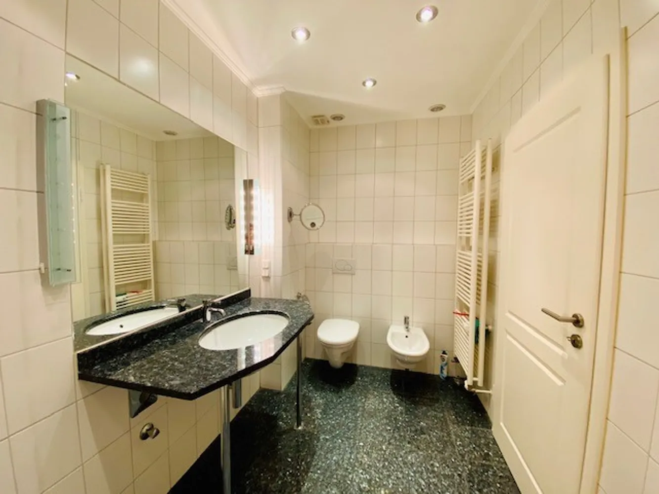 2 Zimmer Wohnung mit 118 m² in Homburg – Bild 3
