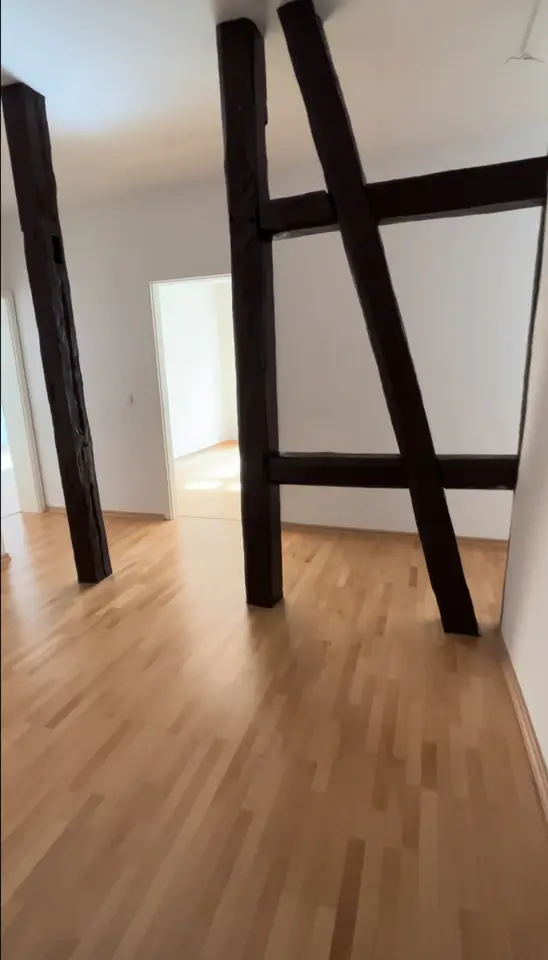 3 Zimmer Wohnung mit 103 m² in Schwerin – Bild 2