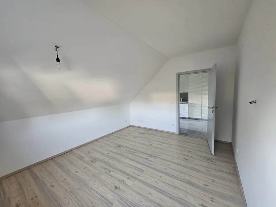 WG-Zimmer mit 76 m² in Dachau – Bild 1