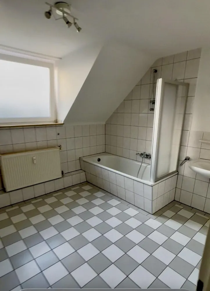 3 Zimmer Wohnung mit 73 m² in Düsseldorf – Bild 11