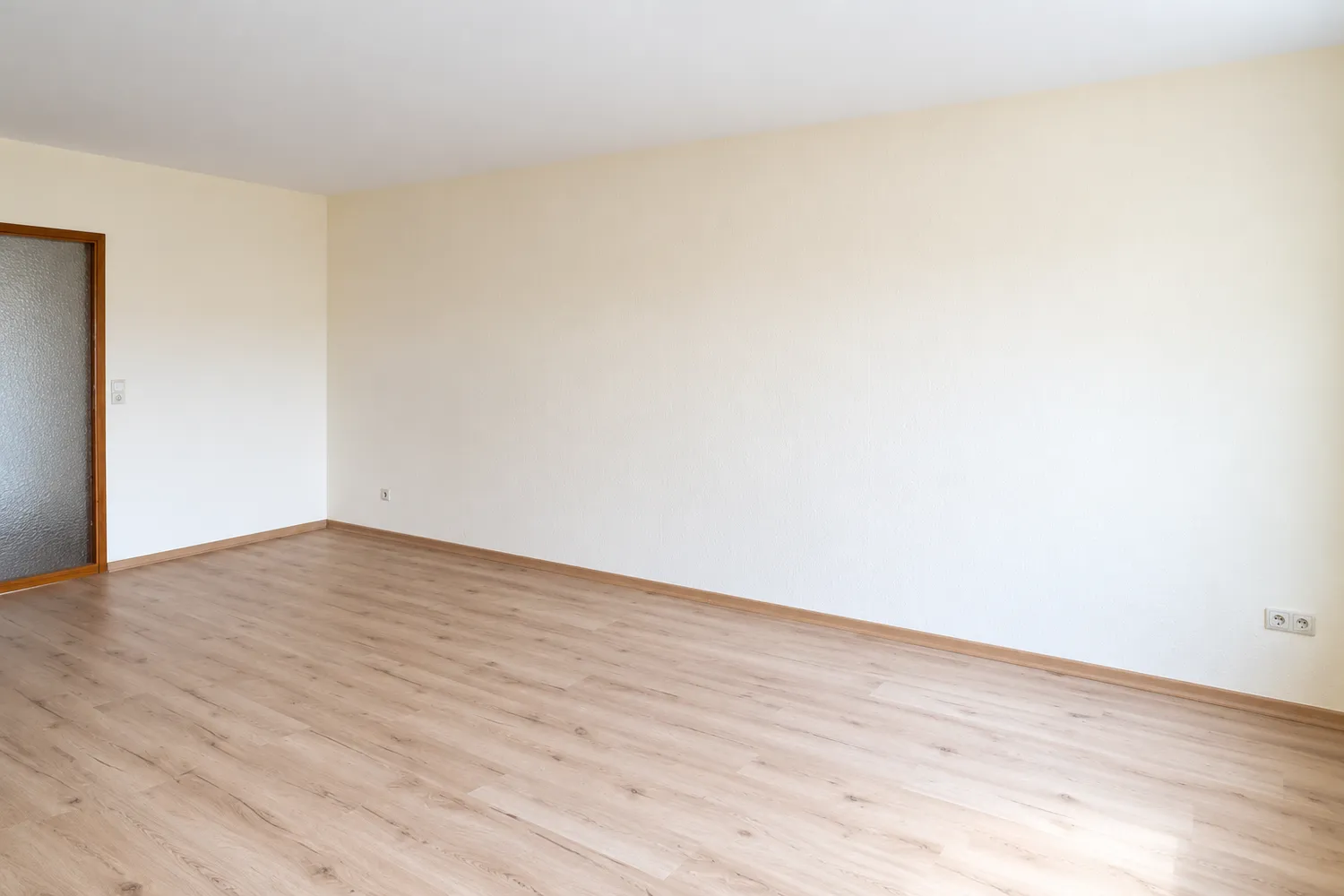 2 Zimmer Wohnung mit 65 m² in Zwickau – Bild 2