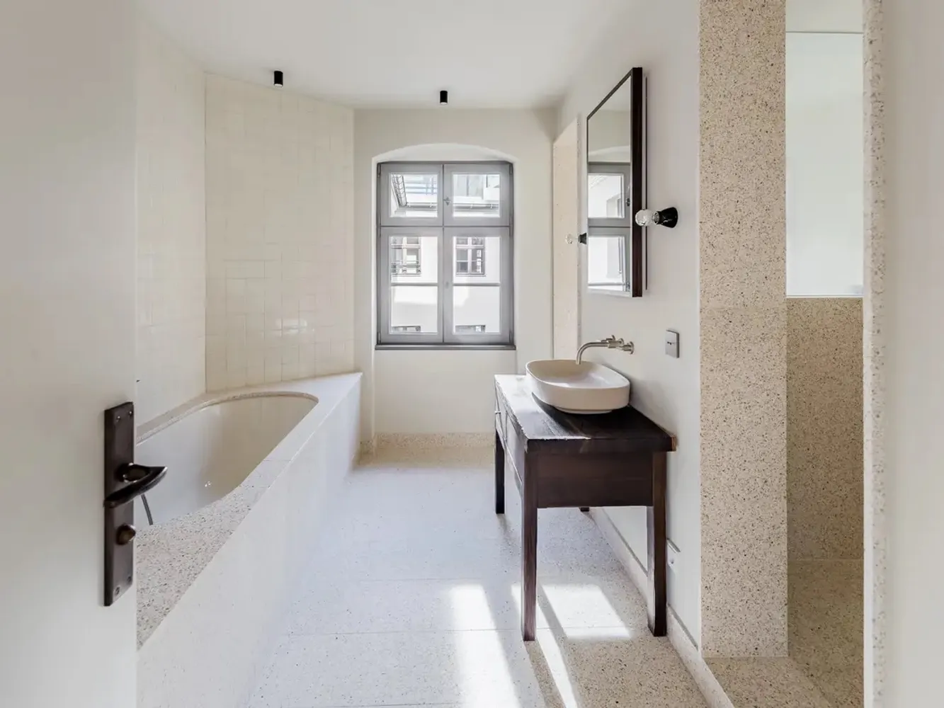 3 room apartment with 110 m² in Berlin – Photo 9