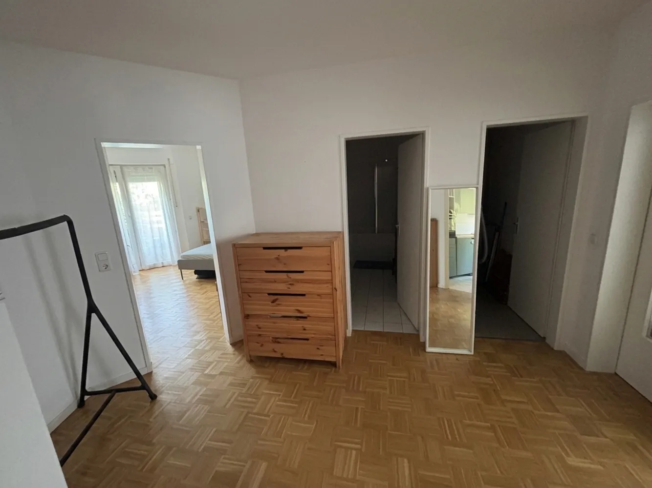 2 Zimmer Wohnung mit 72 m² in Düsseldorf – Bild 3