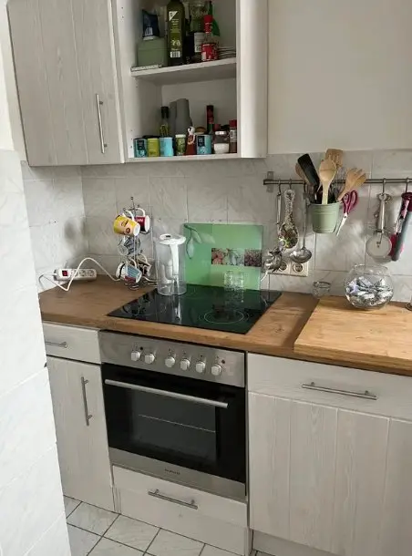 4 Zimmer Wohnung mit 85 m² in Düsseldorf – Bild 2
