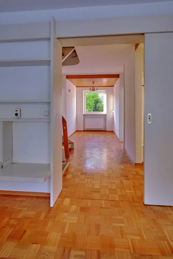 6 Zimmer Haus mit 125 m² in München – Bild 2