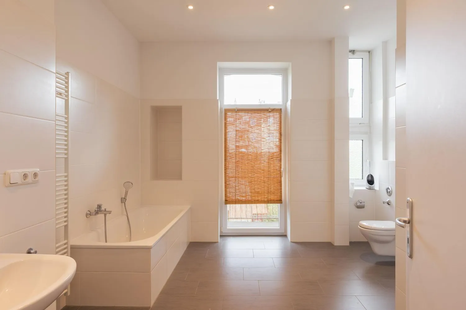4 Zimmer Wohnung mit 124 m² in Wiesbaden – Bild 5