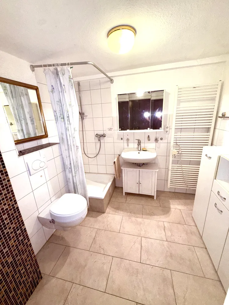 4 Zimmer Wohnung mit 121 m² in Krefeld – Bild 7