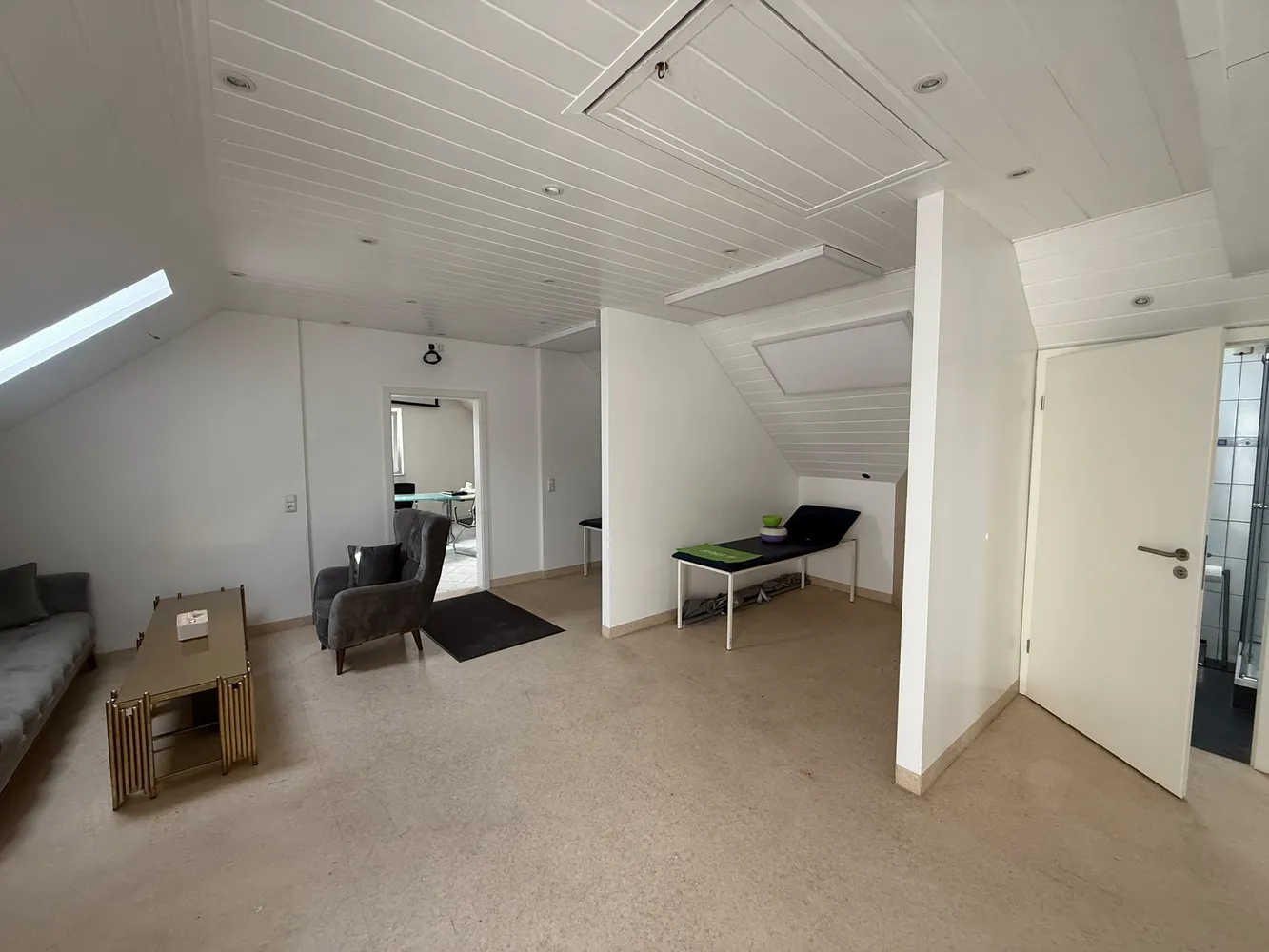 2 Zimmer Wohnung mit 70 m² in Groß-Gerau – Bild 2