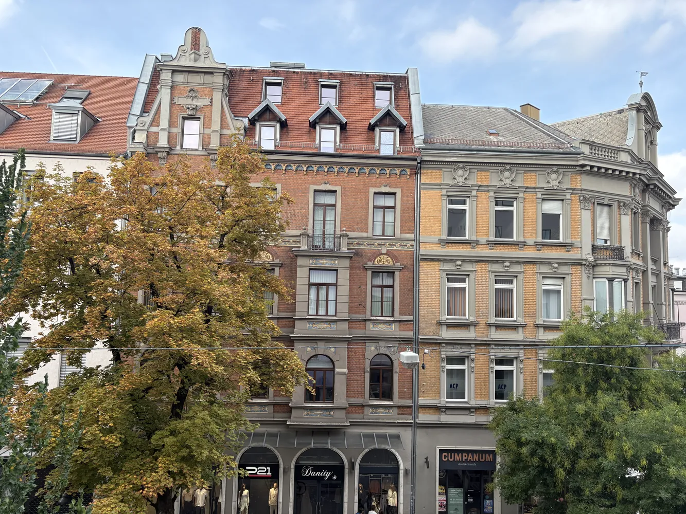 4 room apartment with 131 m² in Augsburg – Photo 1