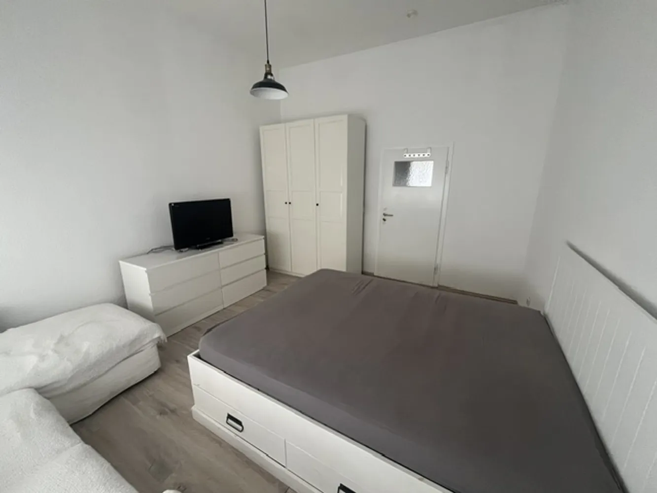 2 Zimmer Wohnung mit 37 m² in Düsseldorf – Bild 2