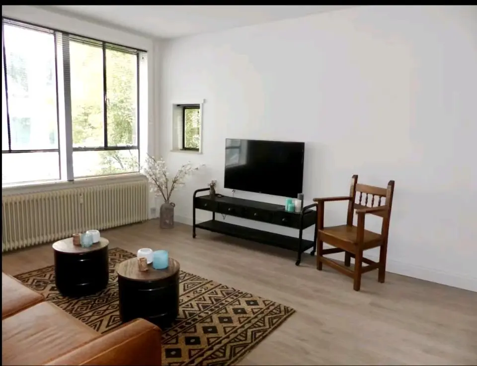 4 Zimmer Wohnung mit 80 m² in Frankfurt am Main – Bild 2