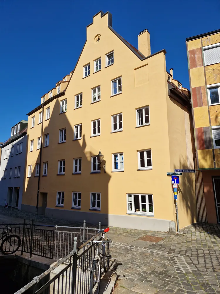 3 Zimmer Wohnung mit 77 m² in Augsburg – Bild 1