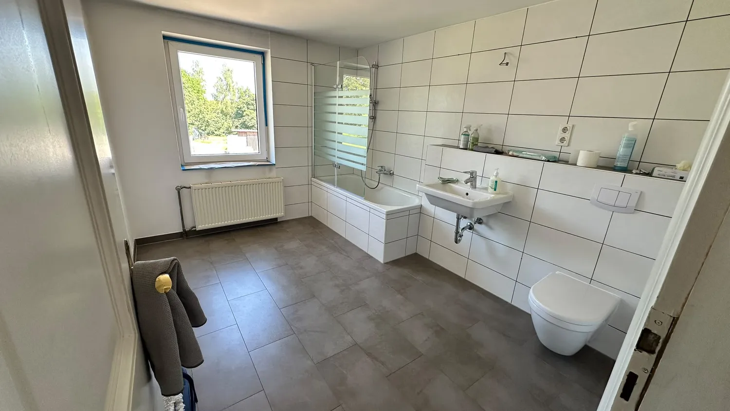 3 Zimmer Wohnung mit 90 m² in Ratingen – Bild 2