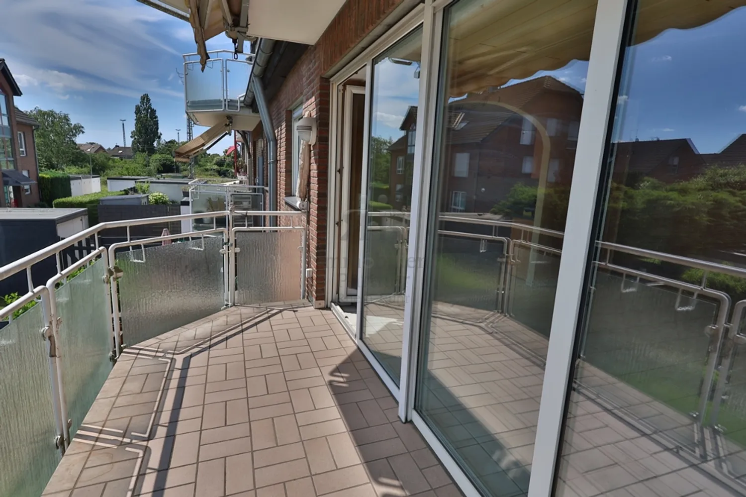 2 Zimmer Wohnung mit 66 m² in Duisburg – Bild 2