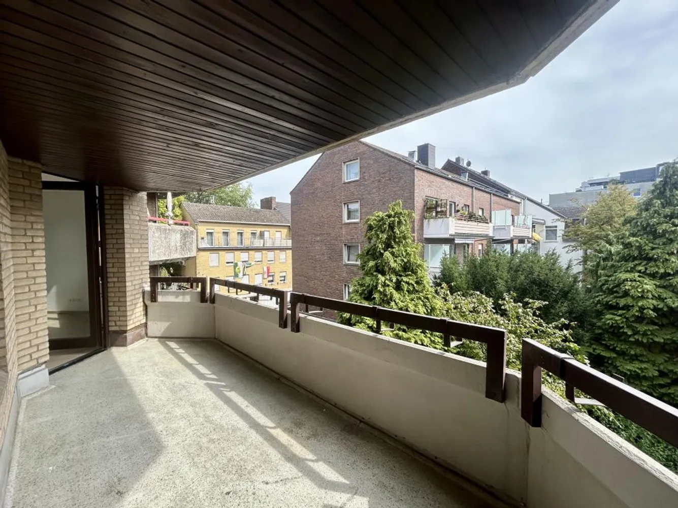 4 Zimmer Wohnung mit 97 m² in Neuss – Bild 9