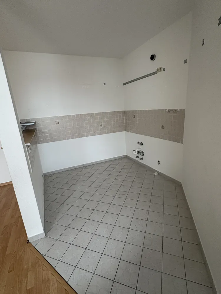 3 Zimmer Wohnung mit 80 m² in Magdeburg – Bild 4